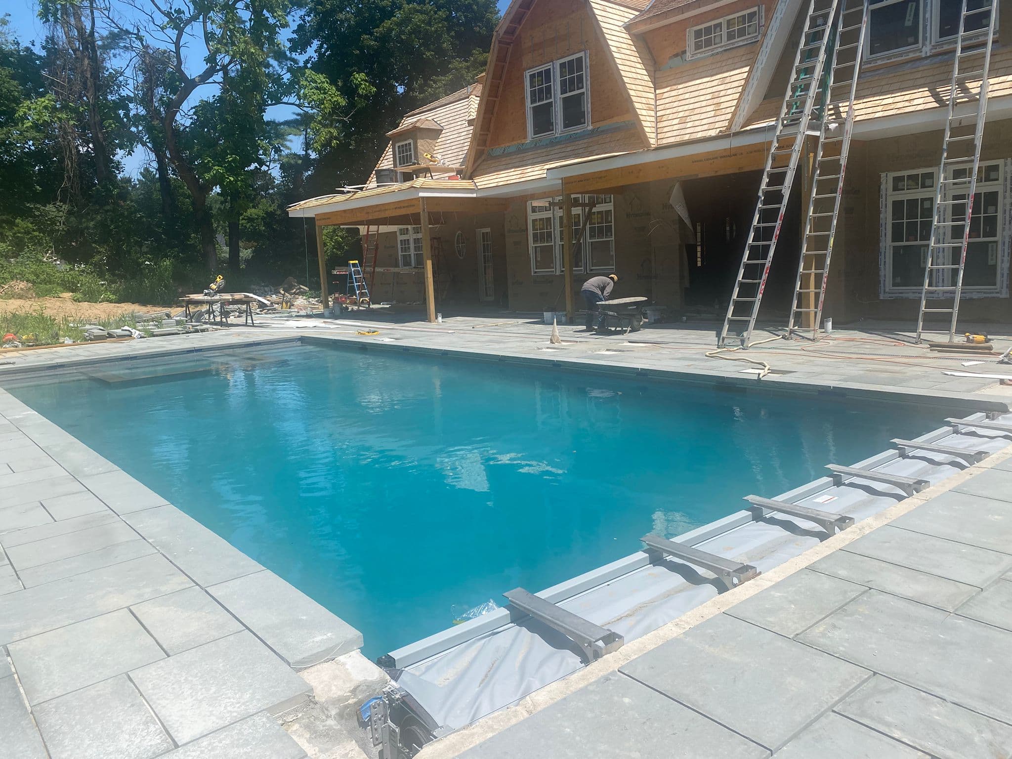 Custom Gunite Pools